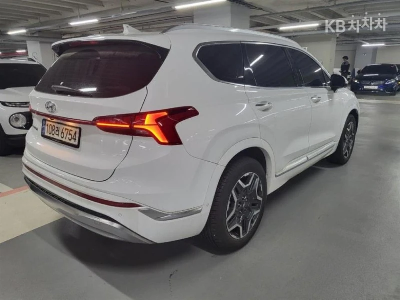 Hyundai Santa fe Hybrid, снимка 4 - Автомобили и джипове - 45524653