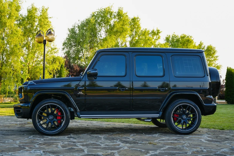 Mercedes-Benz G 63 AMG BURMESTER| RED SALON| CARBON| FULL , снимка 3 - Автомобили и джипове - 50722586