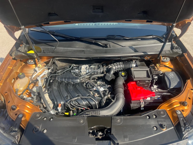 Dacia Duster 1.6i ITALY КАТО НОВ!, снимка 15 - Автомобили и джипове - 51340160