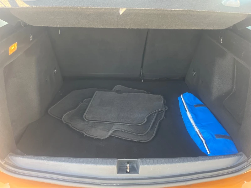 Dacia Duster 1.6i ITALY КАТО НОВ!, снимка 14 - Автомобили и джипове - 51340160