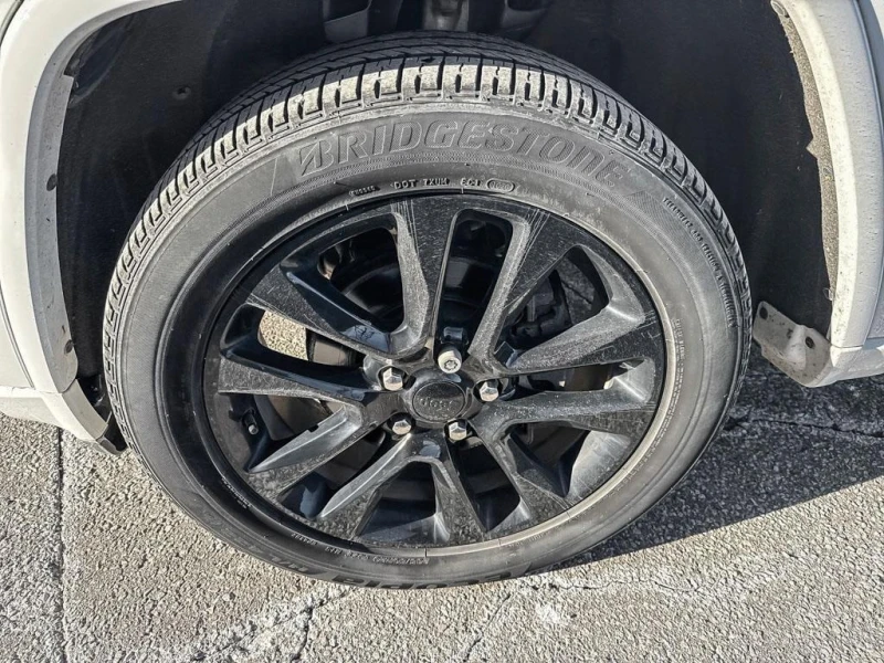 Jeep Grand cherokee * Altitude * CARFAX * ЦЕНА ДО БГ, снимка 10 - Автомобили и джипове - 52726427