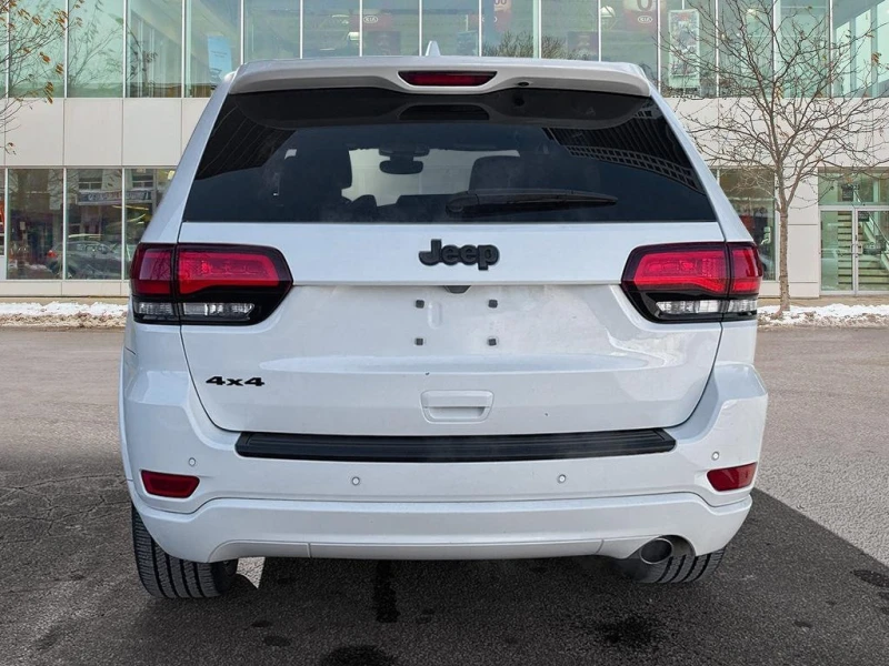 Jeep Grand cherokee * Altitude * CARFAX * ЦЕНА ДО БГ, снимка 5 - Автомобили и джипове - 52726427