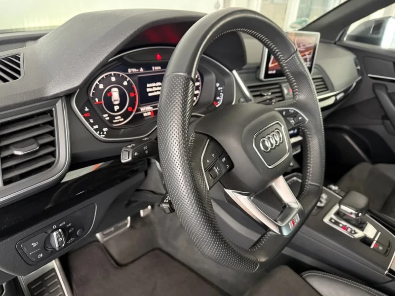 Audi Q5, снимка 11 - Автомобили и джипове - 52849392