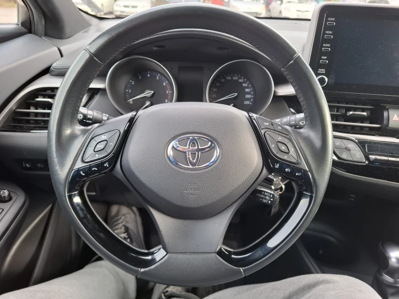 Toyota C-HR Бензин, снимка 5 - Автомобили и джипове - 52916948