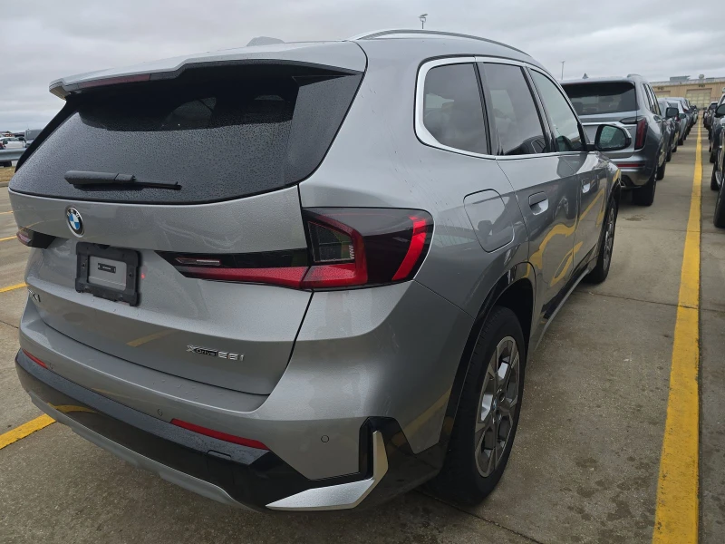 BMW X1 2.0 xDrive28i * ФИКСИРАНА ЦЕНА* , снимка 4 - Автомобили и джипове - 53122317