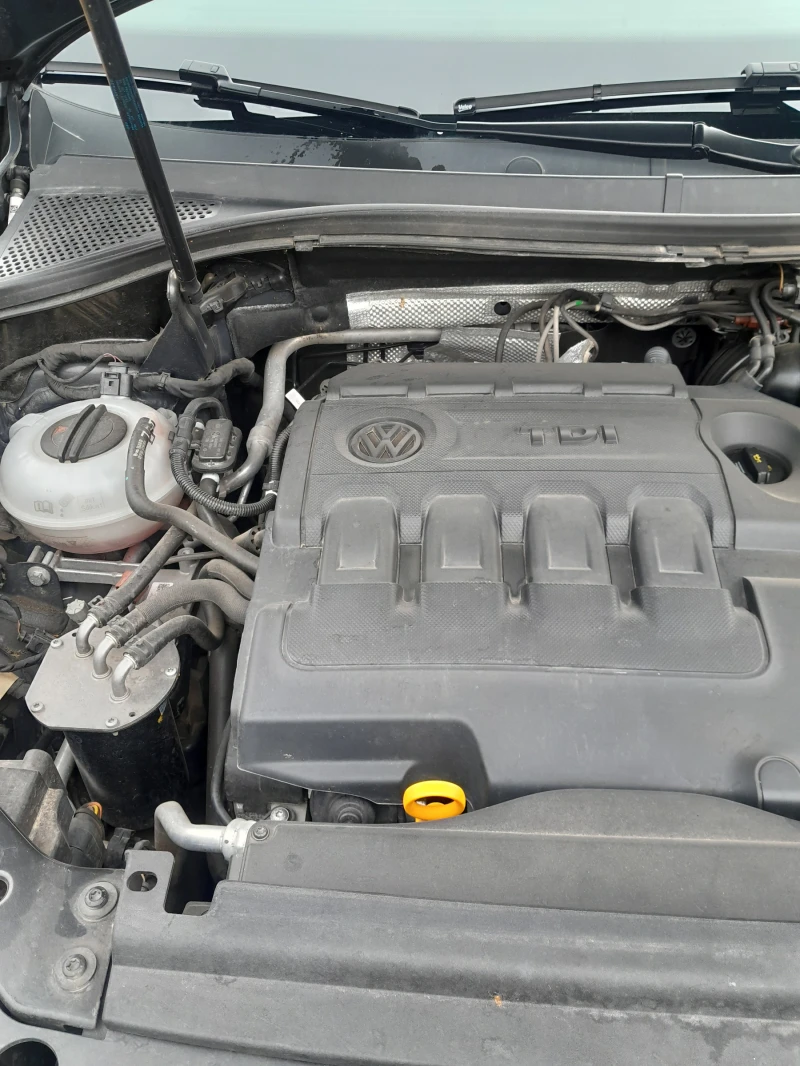 VW Tiguan R-line, снимка 17 - Автомобили и джипове - 53276632