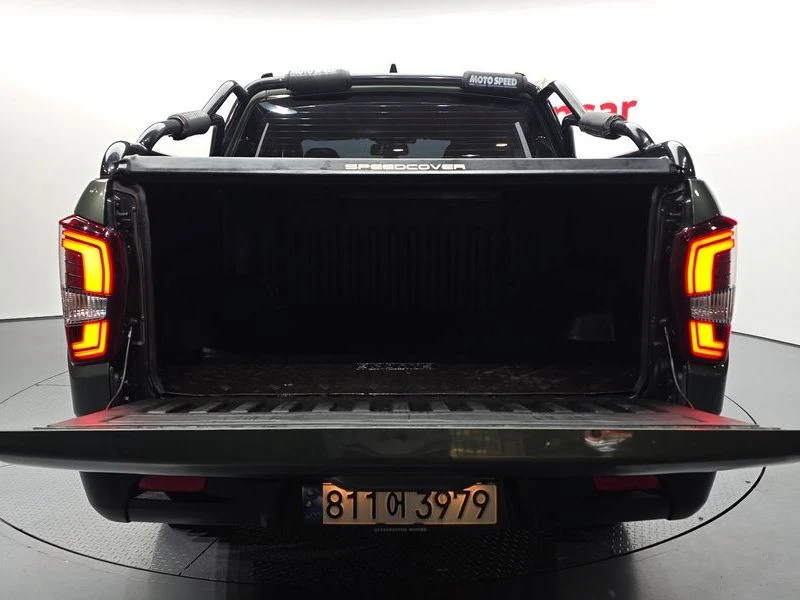SsangYong Rexton 2.2 2WD Prestige, снимка 17 - Автомобили и джипове - 55738057
