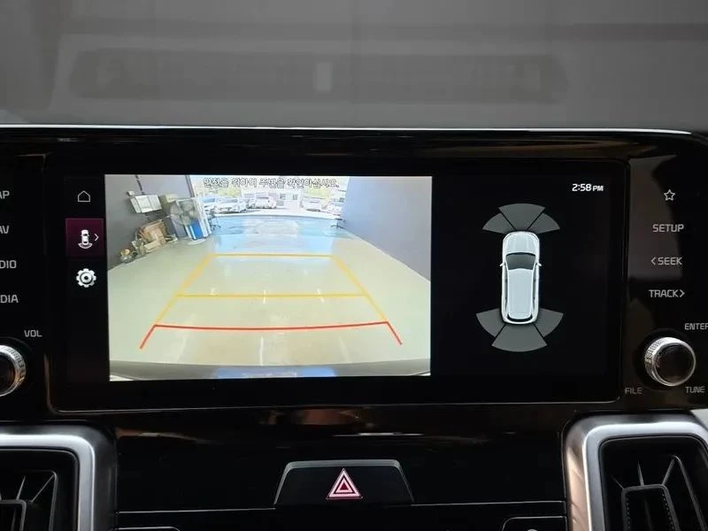 Kia Sorento, снимка 15 - Автомобили и джипове - 56690870
