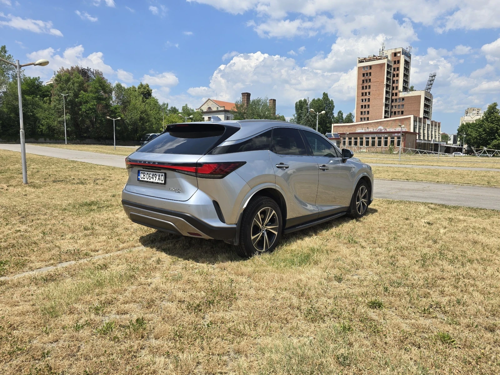 Lexus RX 350 RX 350 NEW MODEL/4Х4/БЕНЗИН/272КС - изображение 5