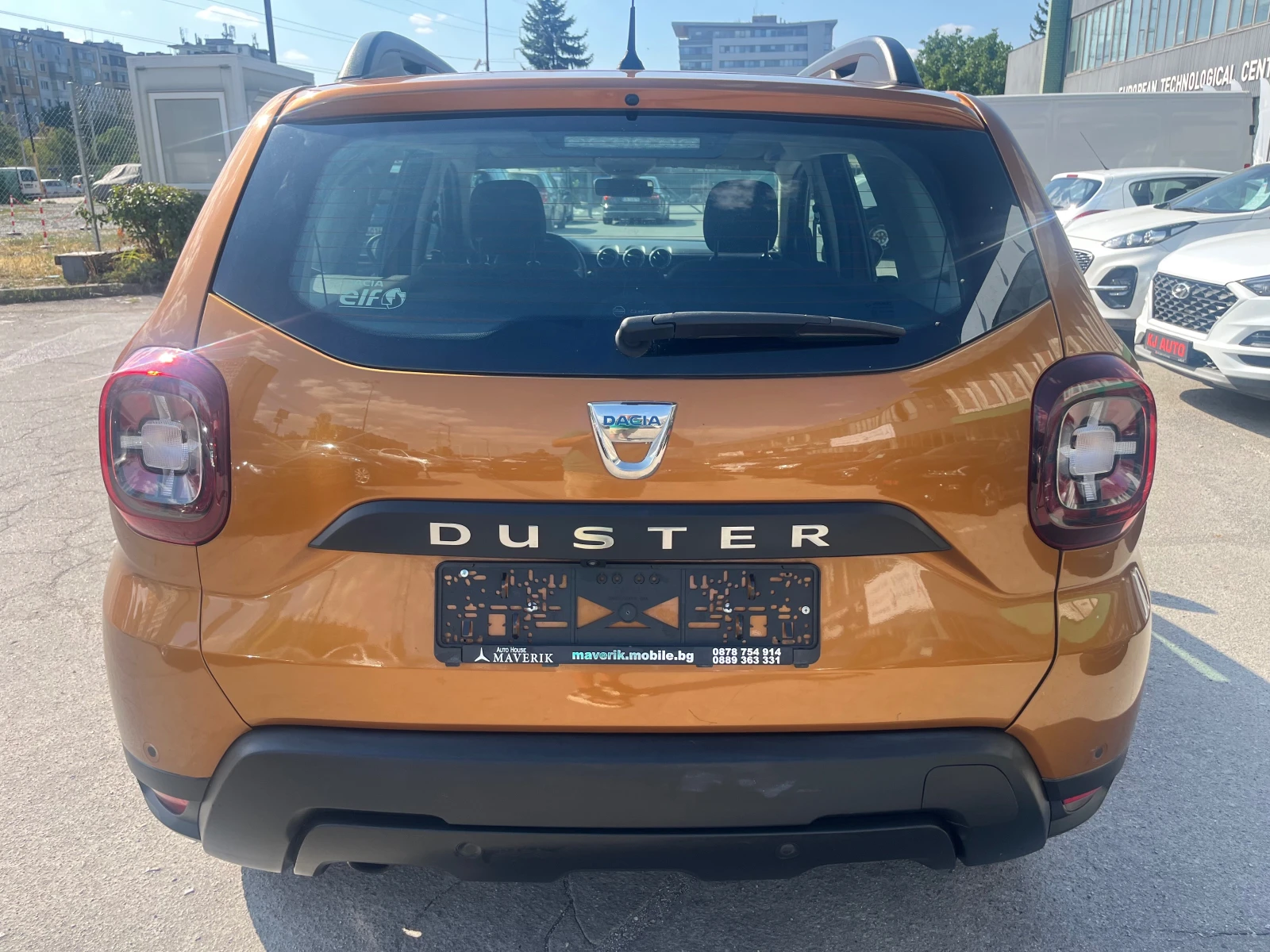 Dacia Duster 1.6i ITALY КАТО НОВ! - изображение 5