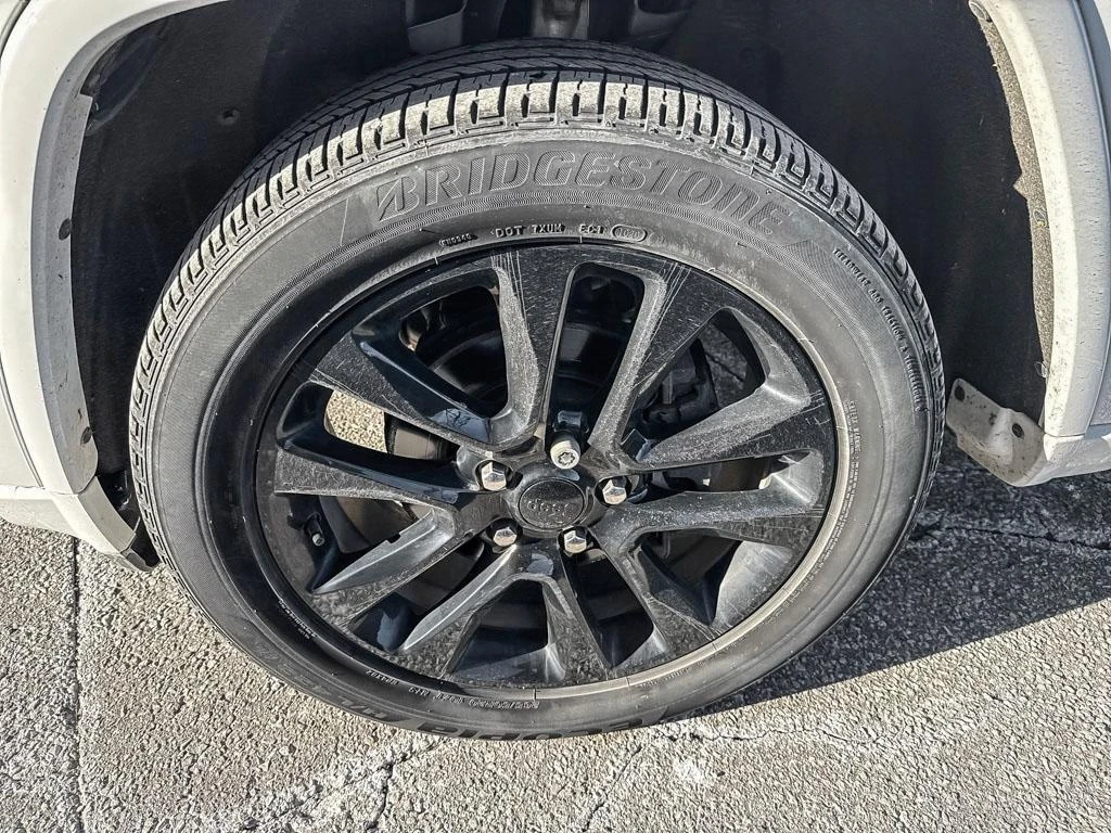 Jeep Grand cherokee * Altitude * CARFAX * ���� �� �� | Mobile.bg � ����������� 10