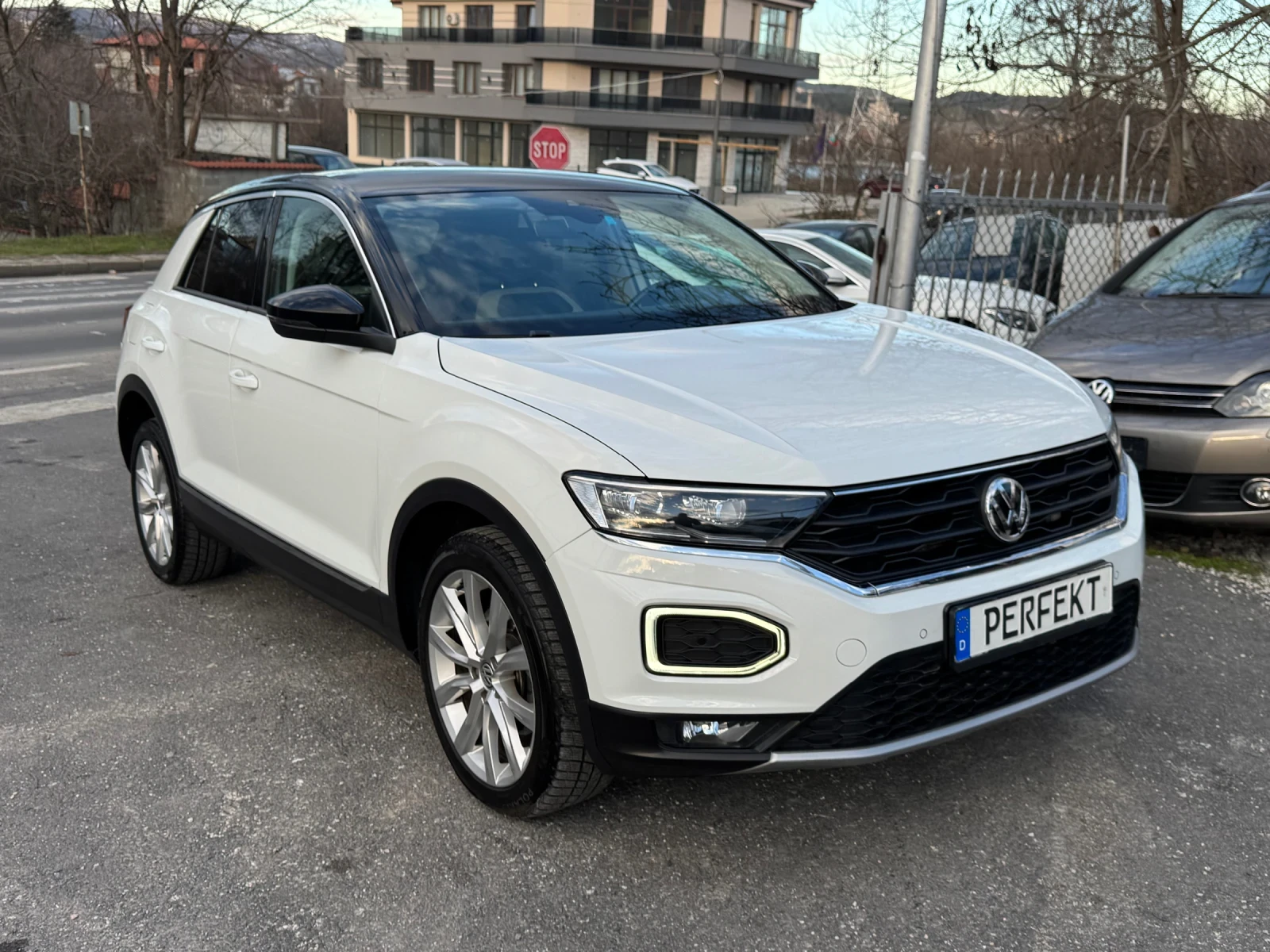 VW T-Roc 2.0TDI* 4motion* Digital* LED - изображение 2
