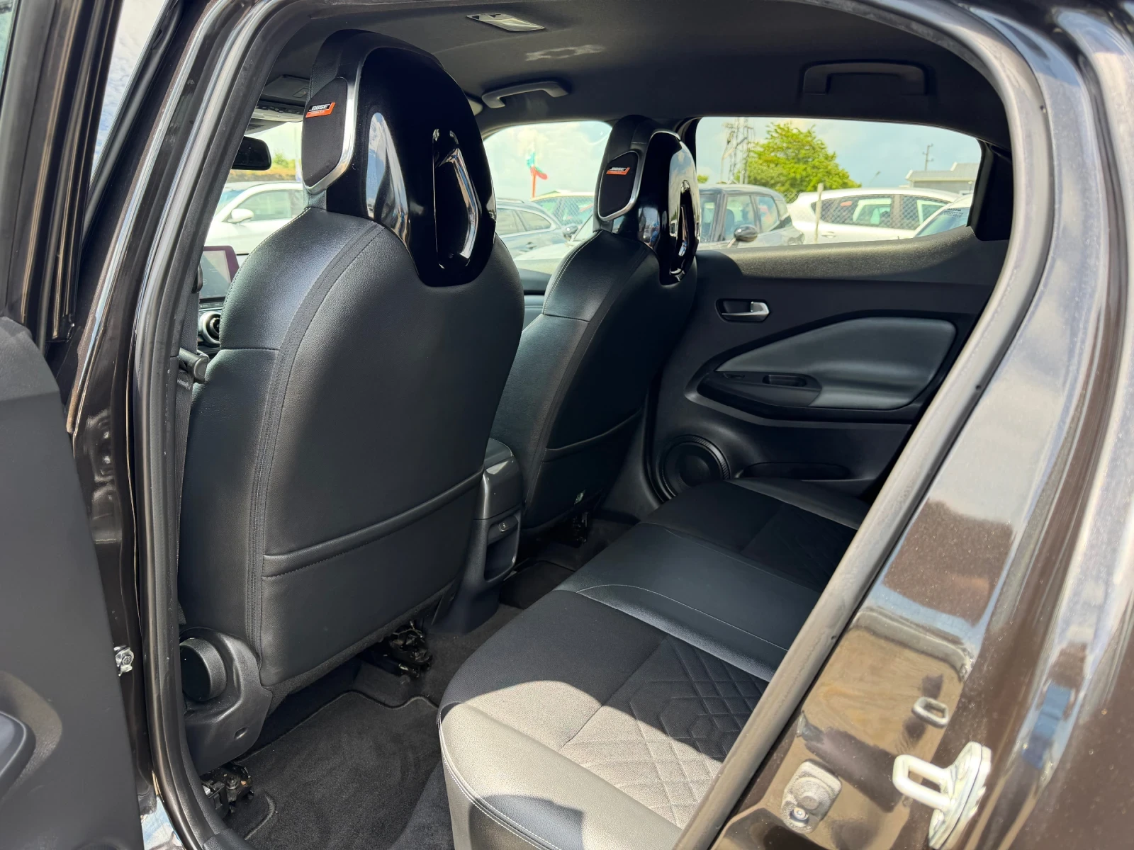 Nissan Juke 1.0 DIG-T TEKNA АВТОМАТИК 69000 км. ШВЕЙЦАРИЯ, снимка 11 - Автомобили и джипове - 54740722