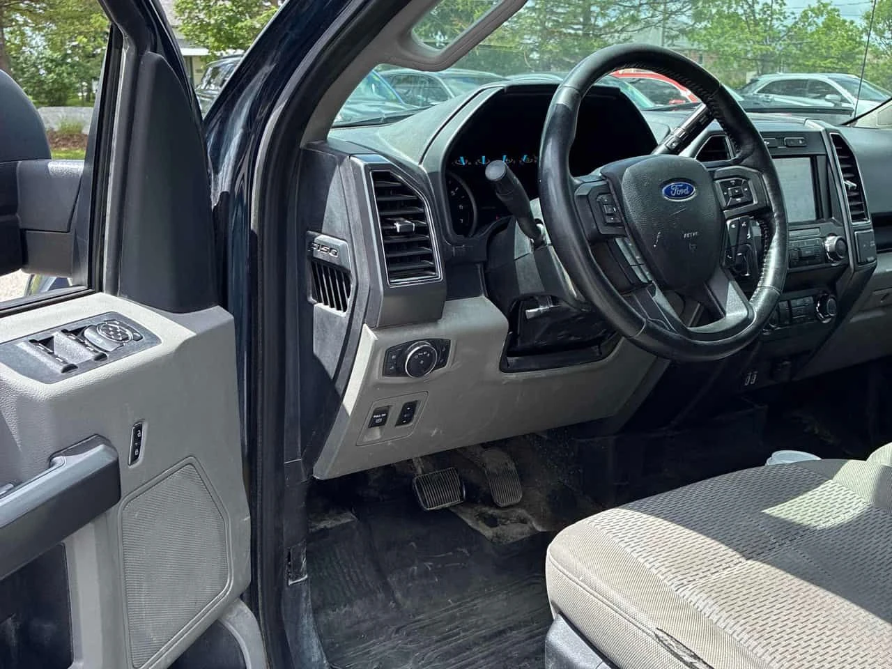 Ford F150 * 4WD SuperCrew Box * АВТОКРЕДИТ* , снимка 5 - Автомобили и джипове - 55079111