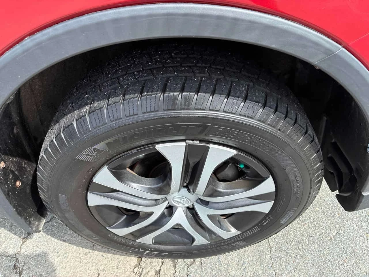 Toyota Rav4 * LE * CARFAX * БЕЗ ПЪРВОНАЧАЛНА ВНОСКА, снимка 7 - Автомобили и джипове - 55410470