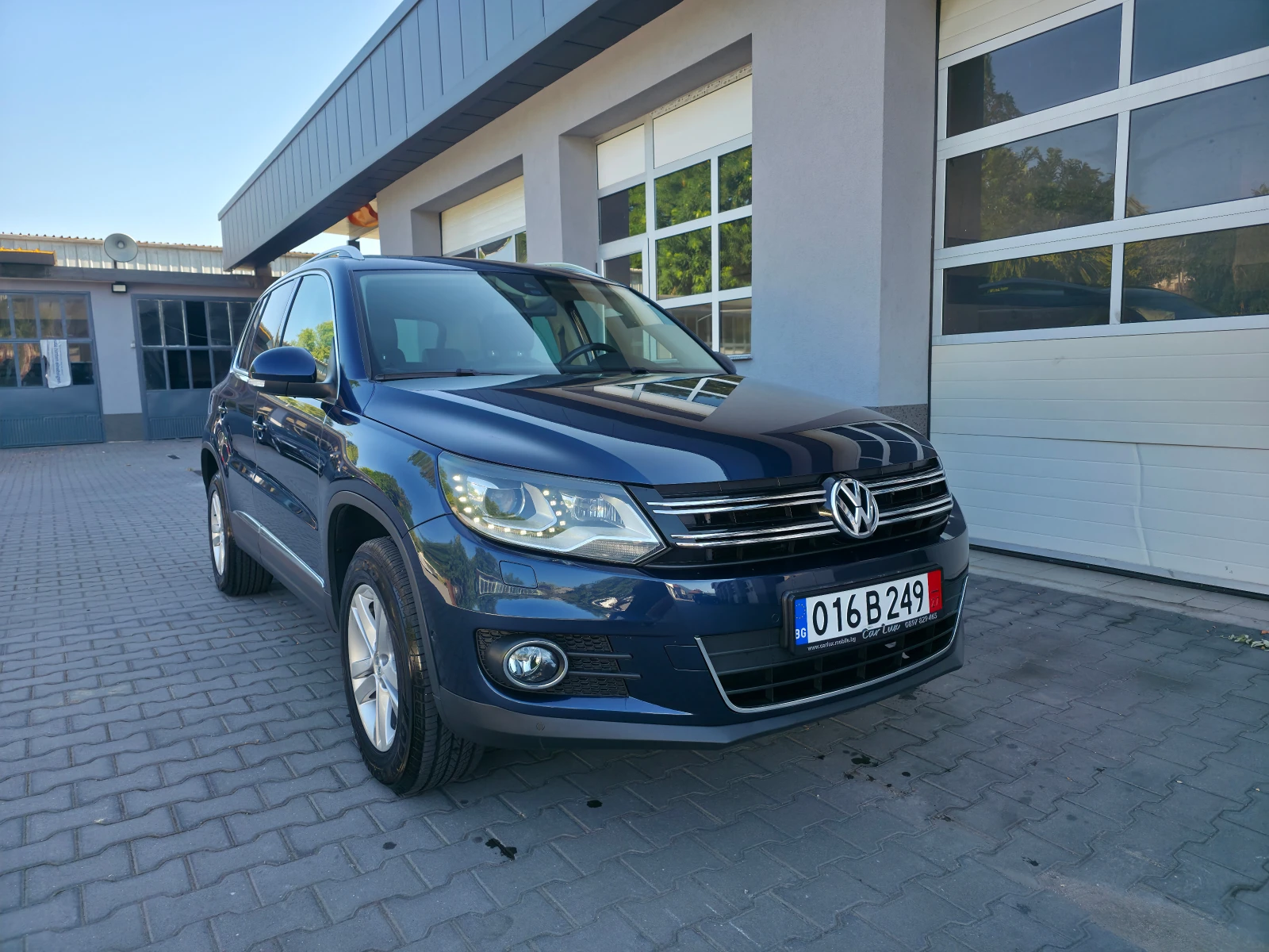 VW Tiguan 2.0TSI 4MOTION DSG, снимка 3 - Автомобили и джипове - 55529788