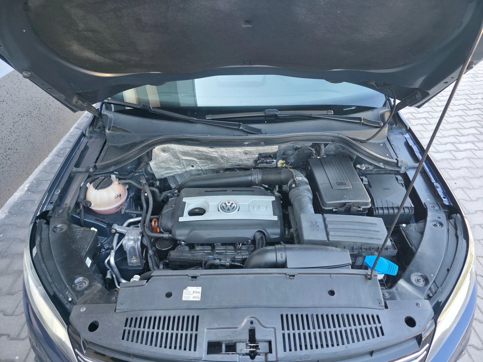 VW Tiguan 2.0TSI 4MOTION DSG, снимка 16 - Автомобили и джипове - 55529788