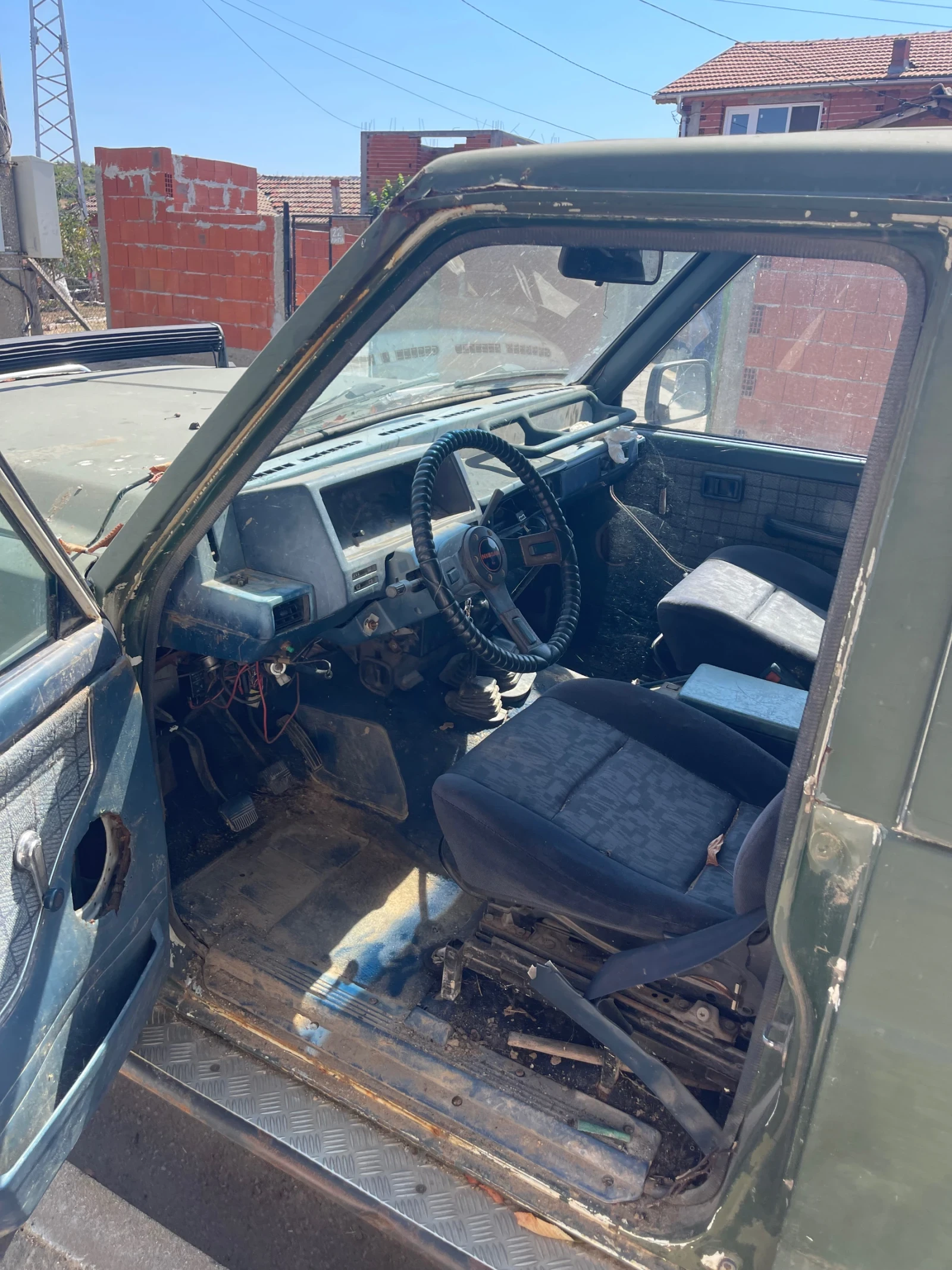 Nissan Patrol, снимка 3 - Автомобили и джипове - 55810028