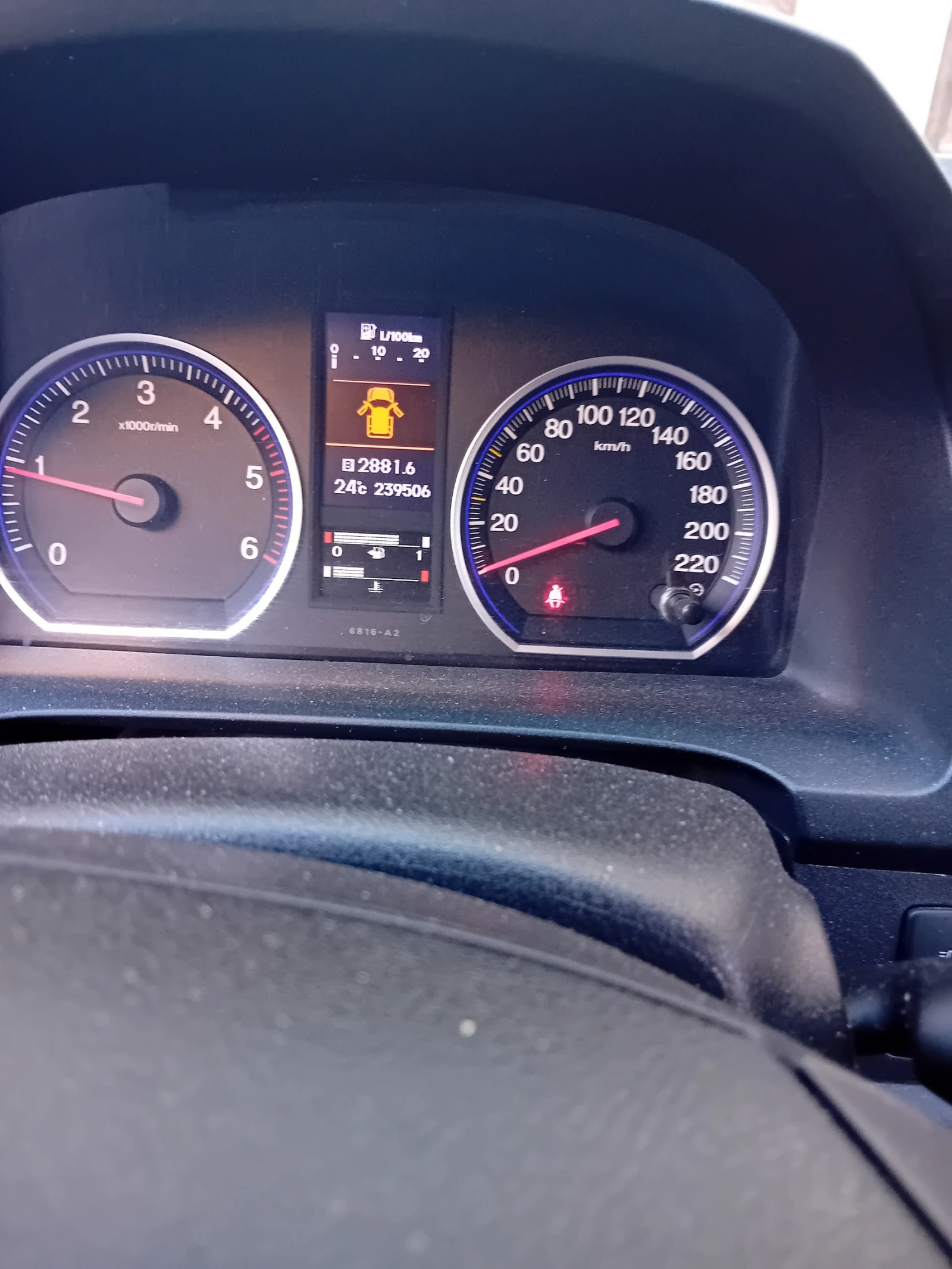 Honda Cr-v 2, 2D, снимка 16 - Автомобили и джипове - 56448781