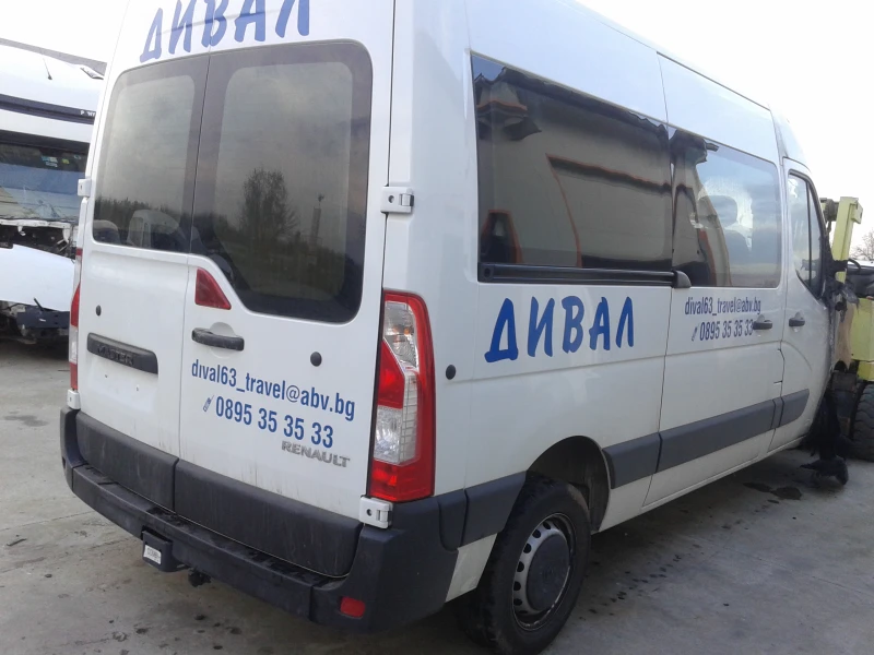 Renault Master 2.3д, снимка 14 - Бусове и автобуси - 49373457