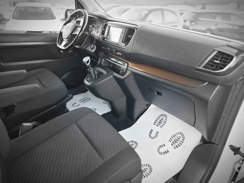 Toyota Proace 2.0D4D-150k.c-7+ 1M.-NAVI-VERSO, снимка 13 - Бусове и автобуси - 52390221