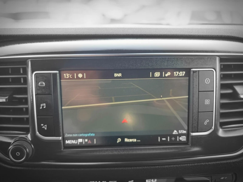 Toyota Proace 2.0D4D-150k.c-7+ 1M.-NAVI-VERSO, снимка 17 - Бусове и автобуси - 52390221