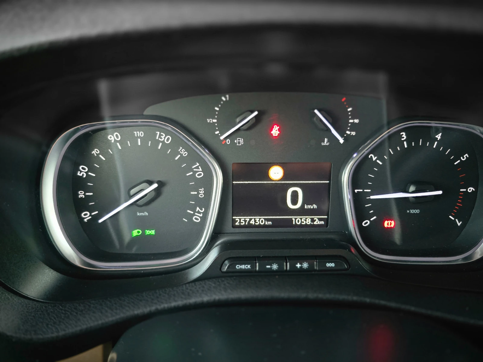 Toyota Proace 2.0D4D-150k.c-7+ 1M.-NAVI-VERSO | Mobile.bg   16