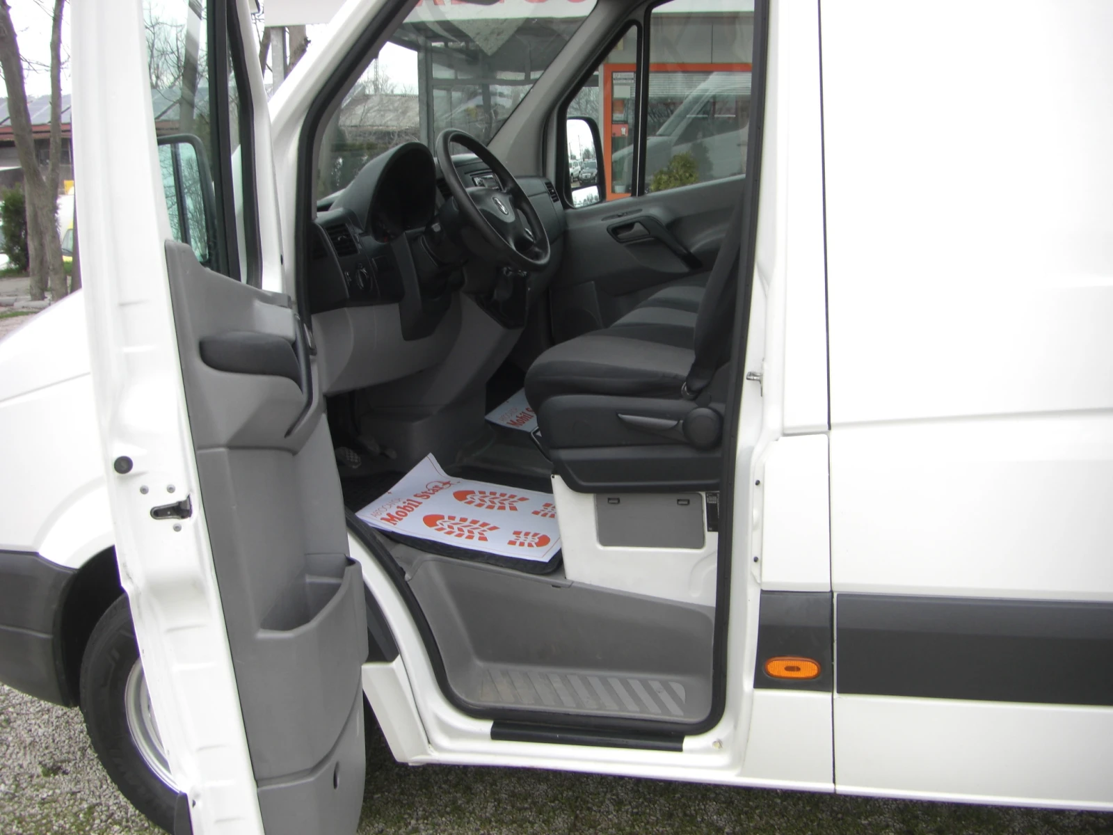 VW Crafter 2.0TDI KLIMATIK MAXI - изображение 9