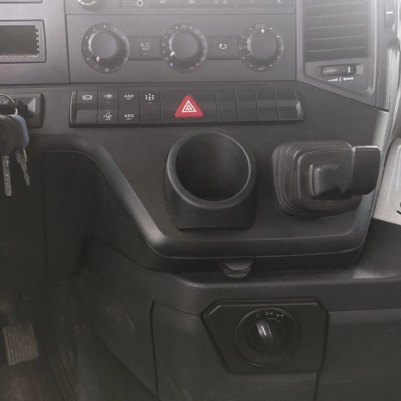 Mercedes-Benz Arocs, снимка 16 - Камиони - 48619748