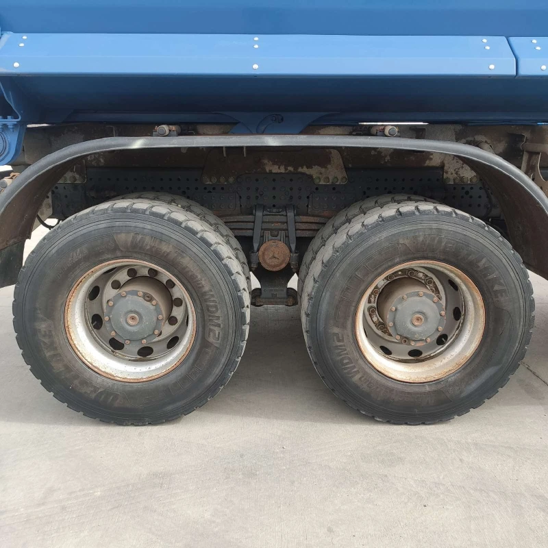 Mercedes-Benz Arocs, снимка 10 - Камиони - 48619748