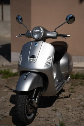 Vespa GTS, снимка 2