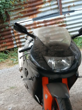 ����� �� �������� �� Kawasaki Zxr