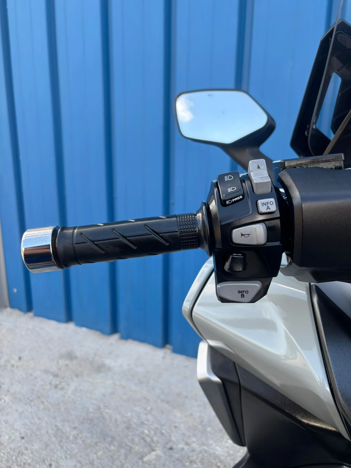 Honda Forza 350i ABS TC - изображение 7