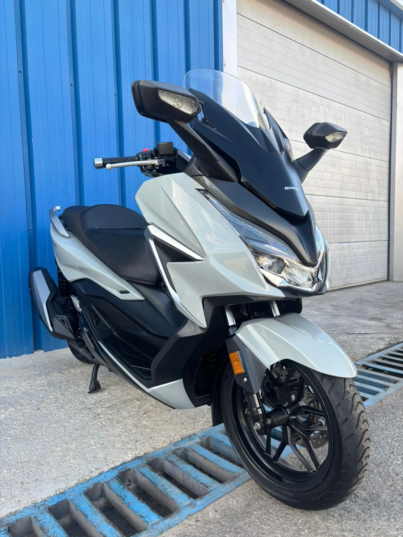 Honda Forza 350i ABS TC - изображение 2