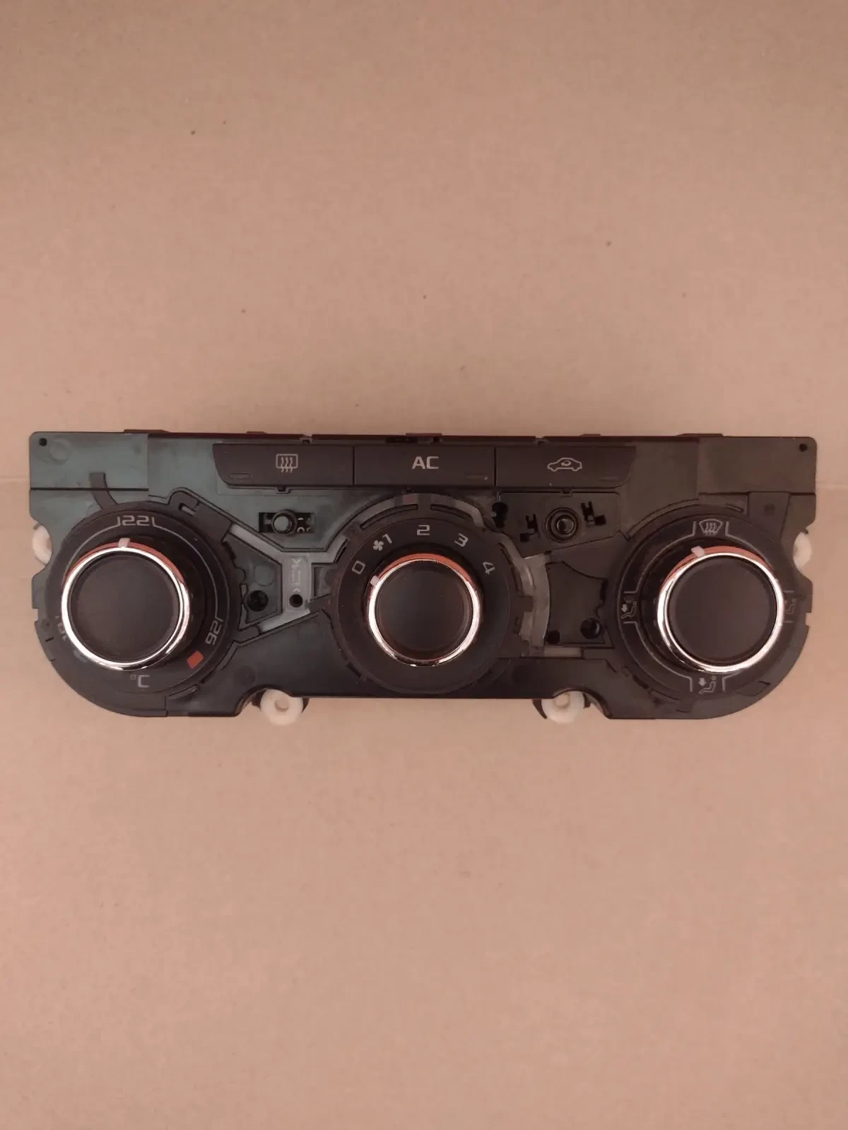 3T0820047M     SKODA OCTAVIA II, SUPERB II, YETI 5HB009752-30 | Mobile.bg   1