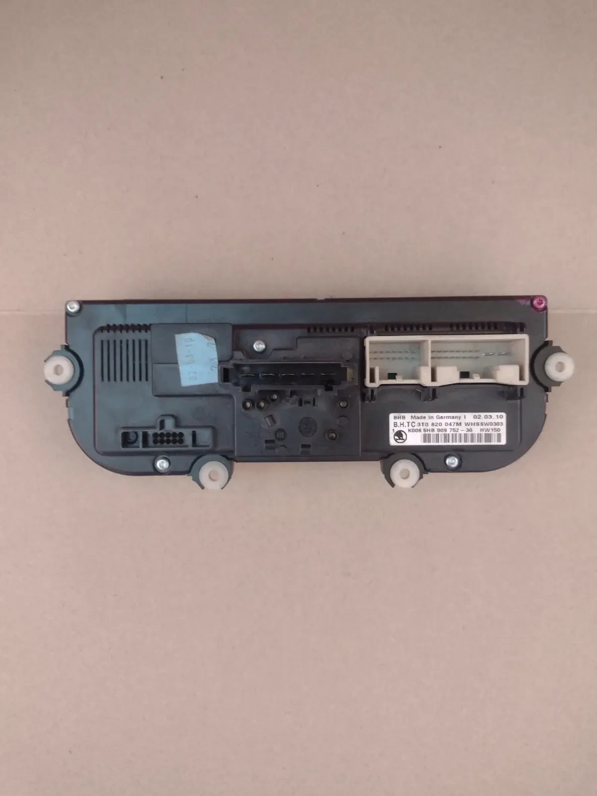 3T0820047M     SKODA OCTAVIA II, SUPERB II, YETI 5HB009752-30 | Mobile.bg   2