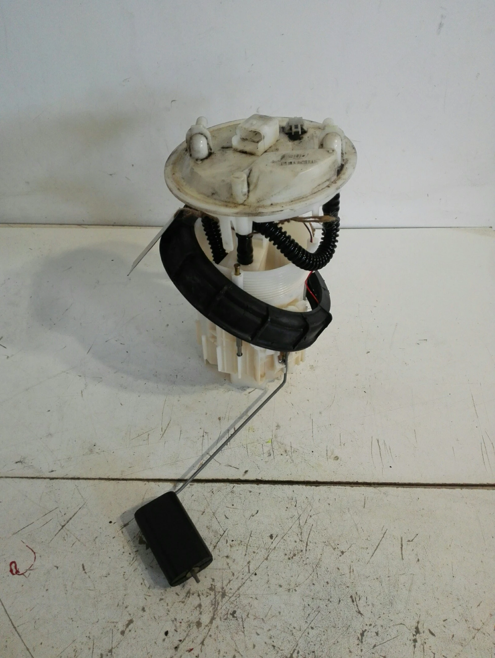 ������� � ��������� ���� ����� 1.9��� | Mobile.bg � ����������� 1