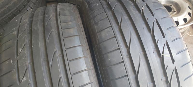 Гуми Летни 245/40R18, снимка 2 - Гуми и джанти - 33538904