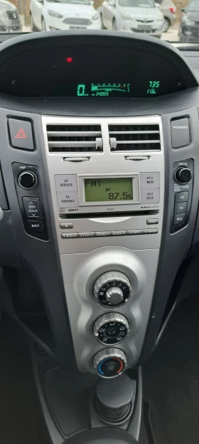 Toyota Yaris 1.4 D4D 90kc Face, снимка 12