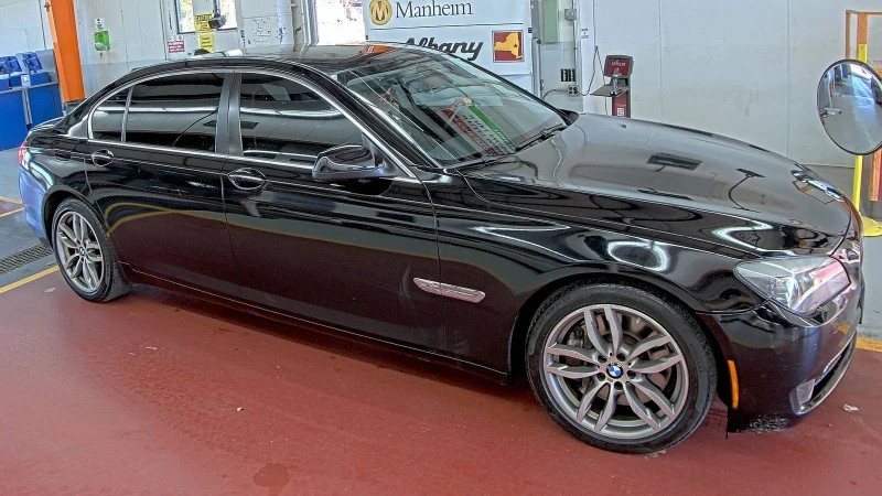 BMW 750 Long X-DRIVE 120ХИЛ. КМ, снимка 6 - Автомобили и джипове - 48117560