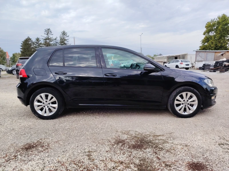VW Golf 1.6 TDI 105кс., снимка 5 - Автомобили и джипове - 51555375