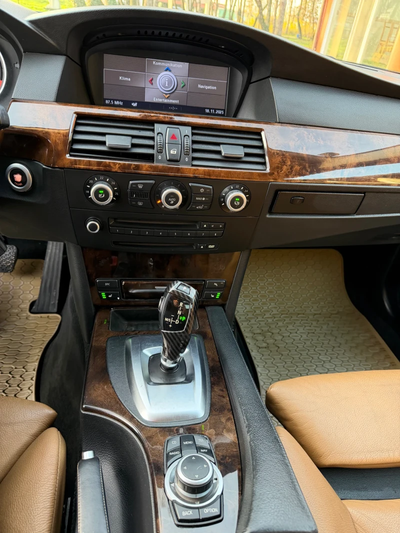 BMW 525 3.00 M57, снимка 11 - Автомобили и джипове - 52713269