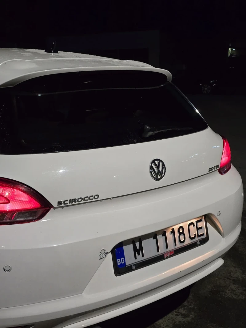VW Scirocco 2.0TDI DSG, снимка 4 - Автомобили и джипове - 52989146
