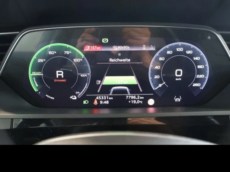 Audi E-Tron Quatro/Led/Leder/Luft/kam, снимка 6 - Автомобили и джипове - 53039134