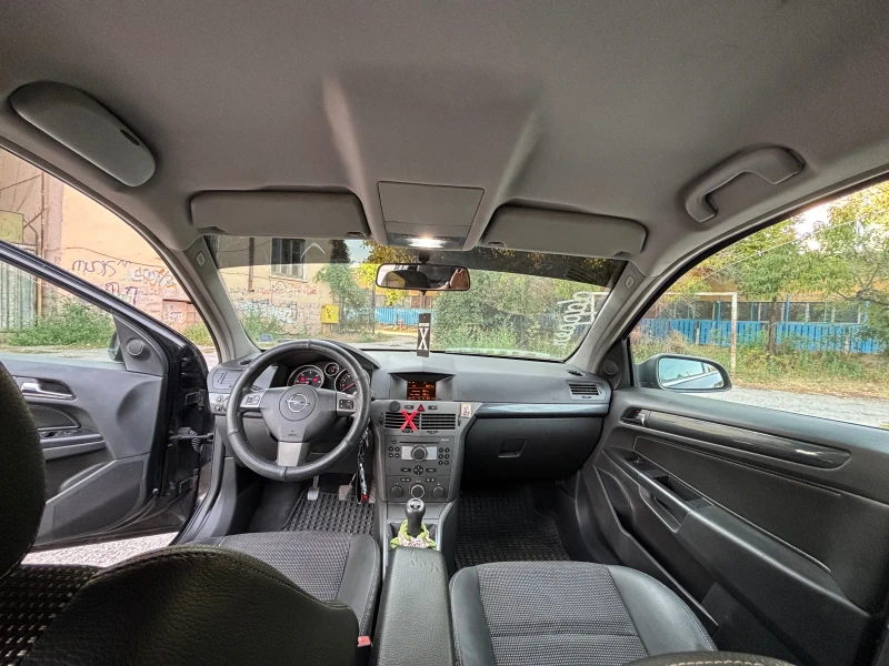 Opel Astra, снимка 6 - Автомобили и джипове - 53385849