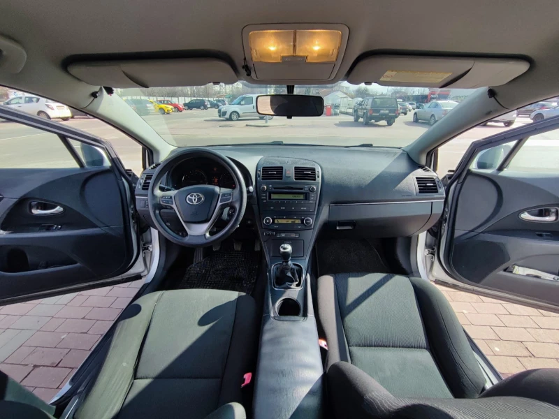 Toyota Avensis, снимка 5 - Автомобили и джипове - 53559686