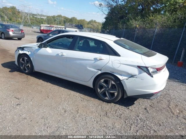 Hyundai Elantra SEL РЕАЛНИ КИЛОМЕТРИ/СЕРВИЗНА ИСТОРИЯ, снимка 4 - Автомобили и джипове - 48116455