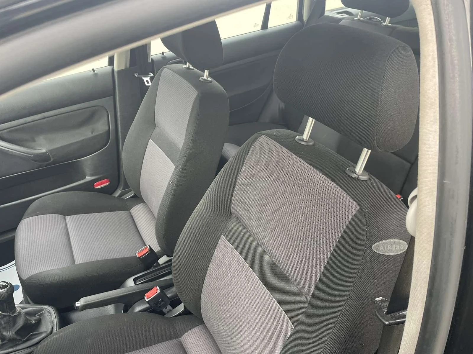 VW Golf | Mobile.bg   12