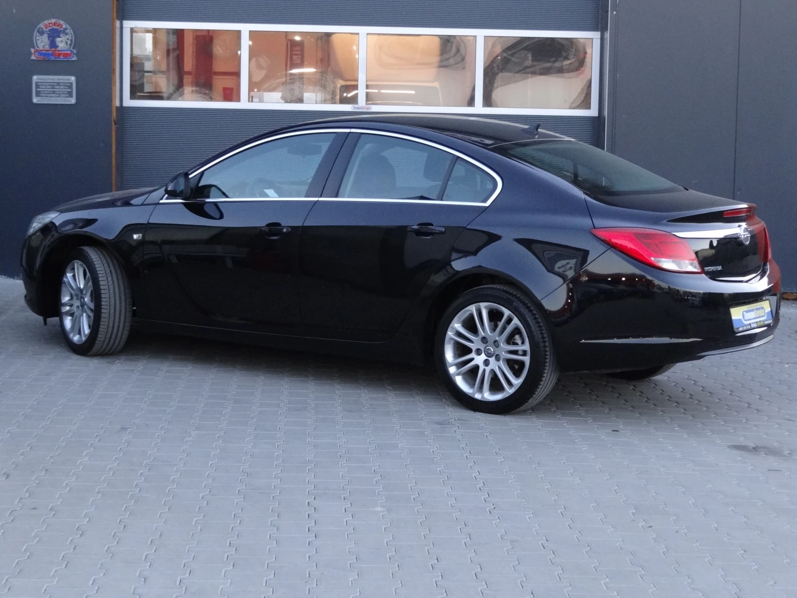 Opel Insignia 1.8i - 140k.c. - Sport /Навигация/Камера/Euro-4/ - изображение 3