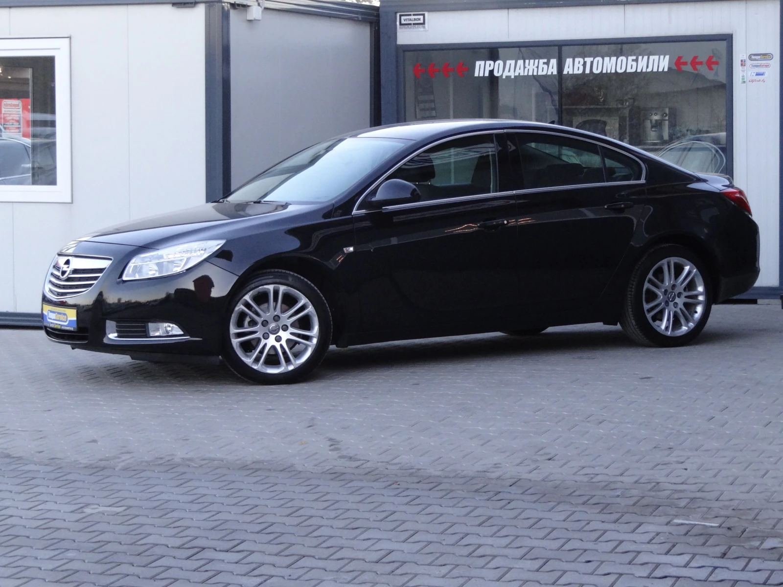 Opel Insignia 1.8i - 140k.c. - Sport /Навигация/Камера/Euro-4/ - изображение 2